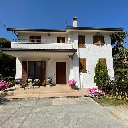 Villa Serena, Con Piscina, Giardino, Vicino Al Mare La Torraccia エクステリア 写真